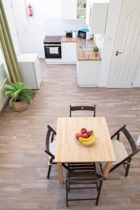 N28 Studio Next To Andrassy Boulevard. Budapest Extérieur photo